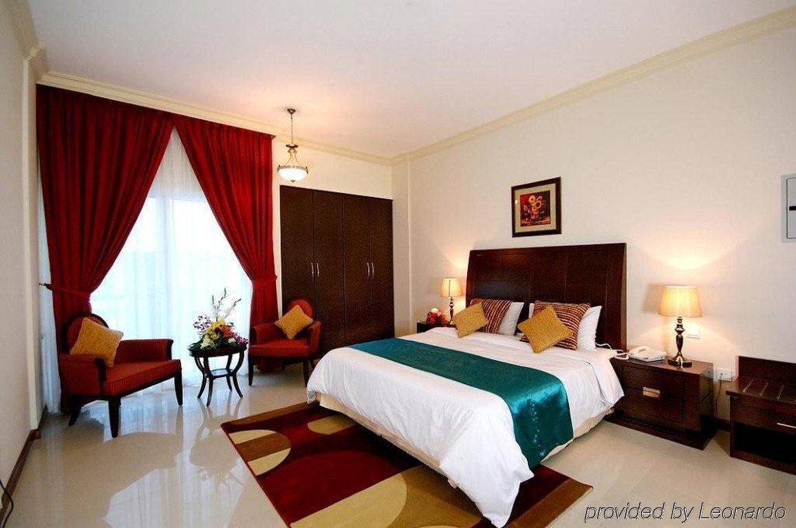 Golden Square Hotel Apartments Dubái Exterior foto