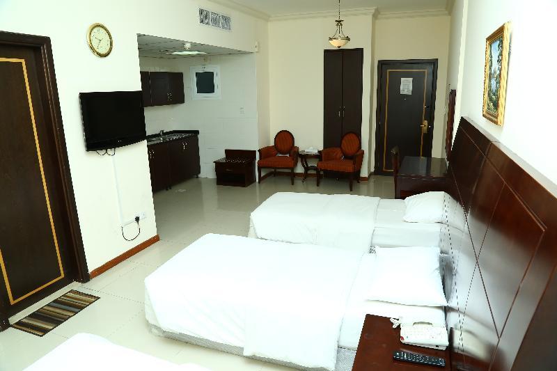 Golden Square Hotel Apartments Dubái Exterior foto